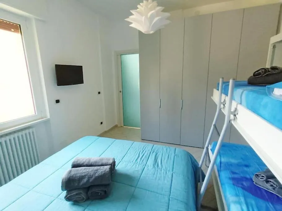 Appartamento Con Stupenda Vista Mare Zona Bristol Rapallo